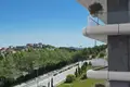 Complejo residencial New residential complex with swimming pool, a fitness center and lounge areas, Istanbul, Turkey