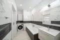Apartamento 3 habitaciones 77 m² en Ozarow Mazowiecki, Polonia