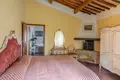 5 bedroom house 440 m² Montepulciano, Italy