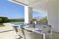 4-Schlafzimmer-Villa 354 m² Benahavis, Spanien