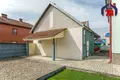 House 305 m² Maladzyechna, Belarus