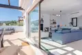 Mieszkanie 3 pokoi 118 m² Casares, Hiszpania