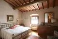 Вилла 5 спален 520 м² Ареццо, Италия