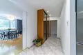 4 room apartment 77 m² in Warsaw, Poland