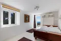 3 bedroom apartment 165 m² Budva, Montenegro