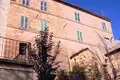 Haus 22 Zimmer 560 m² Terni, Italien