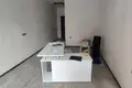 Propiedad comercial 1 habitación 28 m² en Batumi, Georgia