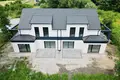 Casa 138 m² Biskupice, Polonia