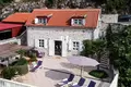 5 bedroom house 184 m² Perast, Montenegro