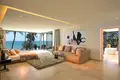 House 12 bedrooms 2 513 m² Estepona, Spain