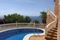 Villa de tres dormitorios 184 m² Altea, España