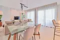 Wohnung 2 Schlafzimmer 131 m² Estepona, Spanien