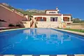 4-Schlafzimmer-Villa 300 m² Calp, Spanien