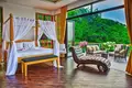 6-Schlafzimmer-Villa 1 100 m² Phuket, Thailand