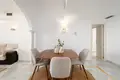 Mieszkanie 2 pokoi 141 m² Marbella, Hiszpania