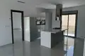 Villa de 4 dormitorios 165 m², Todos los paises