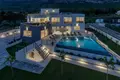 5 bedroom villa 350 m², All countries