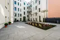 Mieszkanie 2 pokoi 68 m² Poznań, Polska