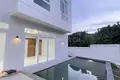 4-Schlafzimmer-Villa 390 m² Kathu, Thailand