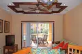2 bedroom condo 99 m² West Bay, Honduras