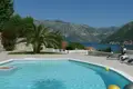 6 bedroom villa 278 m² Stoliv, Montenegro