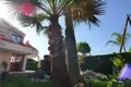 4 bedroom house 250 m² Oroklini, Cyprus