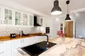 3 bedroom apartment 200 m² Alanya, Turkey
