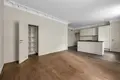 Commercial property 5 rooms 164 m² in Warsaw, Poland