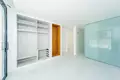 4-Schlafzimmer-Villa 285 m² Torrevieja, Spanien