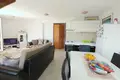 Квартира 2 спальни 89 м² Игало, Черногория