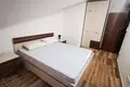 Wohnung 2 Schlafzimmer  Dobrota, Montenegro