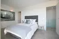 Villa de tres dormitorios 200 m² Finestrat, España