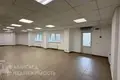 Tienda 1 habitación 107 m² en Minsk, Belarús