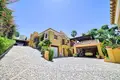 4 bedroom house 322 m² Benahavis, Spain