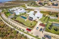 4 bedroom Villa 400 m² Bozbuek, Turkey