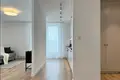 Mieszkanie 4 pokoi 87 m² w Warszawa, Polska