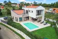 Villa 2 Schlafzimmer 100 m² Stadt Pola, Kroatien