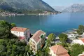 3 bedroom apartment 110 m² Dobrota, Montenegro
