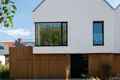 House 280 m² Warsaw, Poland