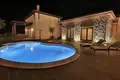 6 bedroom villa 530 m² Buyukcekmece, Turkey