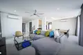 Haus 5 Schlafzimmer 417 m² Phuket, Thailand