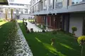 2 bedroom apartment 80 m² Beylikduezue, Turkey