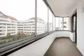 Propiedad comercial 4 habitaciones 70 m² en Varsovia, Polonia