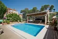 Schloss 4 Schlafzimmer 247 m² Santa Ponsa, Spanien