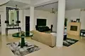 Haus 4 Schlafzimmer 450 m² Monagrouli, Cyprus
