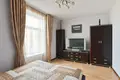 Mieszkanie 3 pokoi 85 m² Ryga, Łotwa