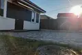 Haus 3 Zimmer 100 m² Nerubajske, Ukraine