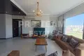 2 bedroom apartment 85 m² Muratpasa, Turkey