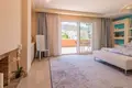 7-Schlafzimmer-Villa 642 m² Benidorm, Spanien