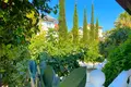 Villa Fully furnished 5-bedroom villa 200 m² 150 meters from the beach.